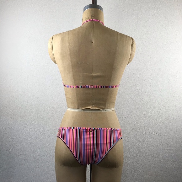 Victoria’s Secret l M The Itsy Pink Stripe Texture Halter Cheeky Bikini Swimsuit - Picture 6 of 15